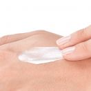 Набір Vichy (Віши) Capital Soleil сонцезахисне водостійке молочко з гіалуроновою кислотою та технологією Мульти-захист, SPF50+, 200 мл + Косметичка foto 7