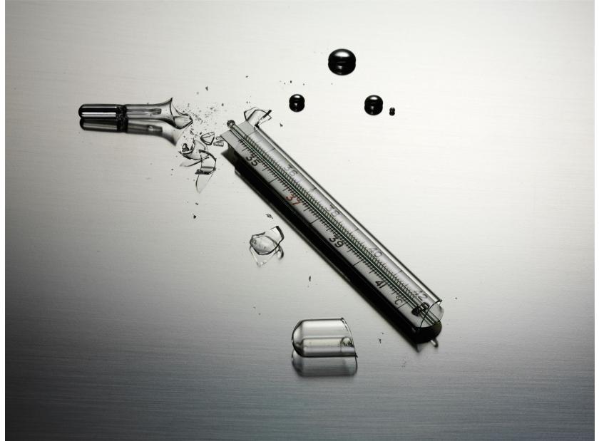 ЧОМУ НЕБЕЗПЕЧНІ РТУТНІ ТЕРМОМЕТРИ?